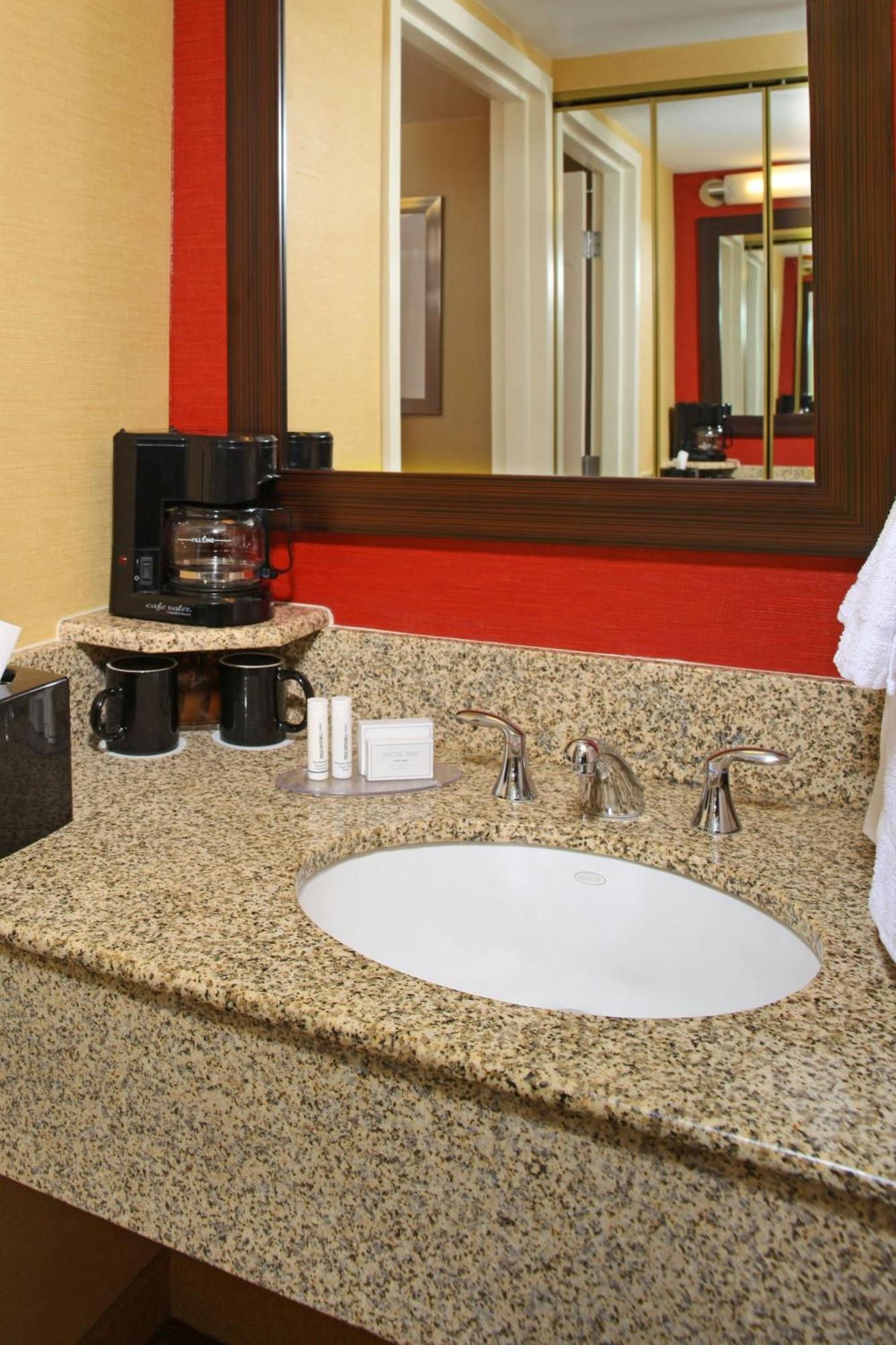 Courtyard By Marriott Baltimore Downtown/Inner Harbor Extérieur photo