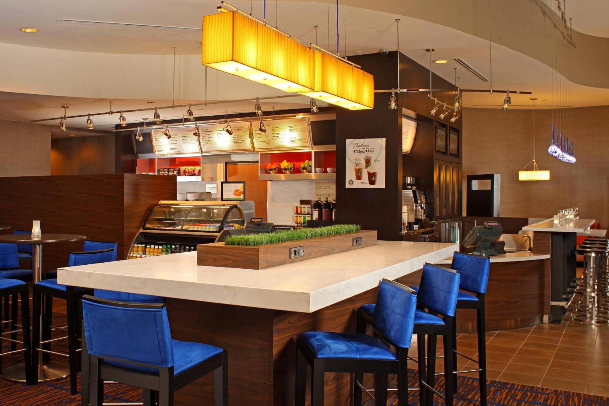 Courtyard By Marriott Baltimore Downtown/Inner Harbor Extérieur photo